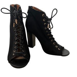 Black Velvet Front Laced Open Toe Shoes.
